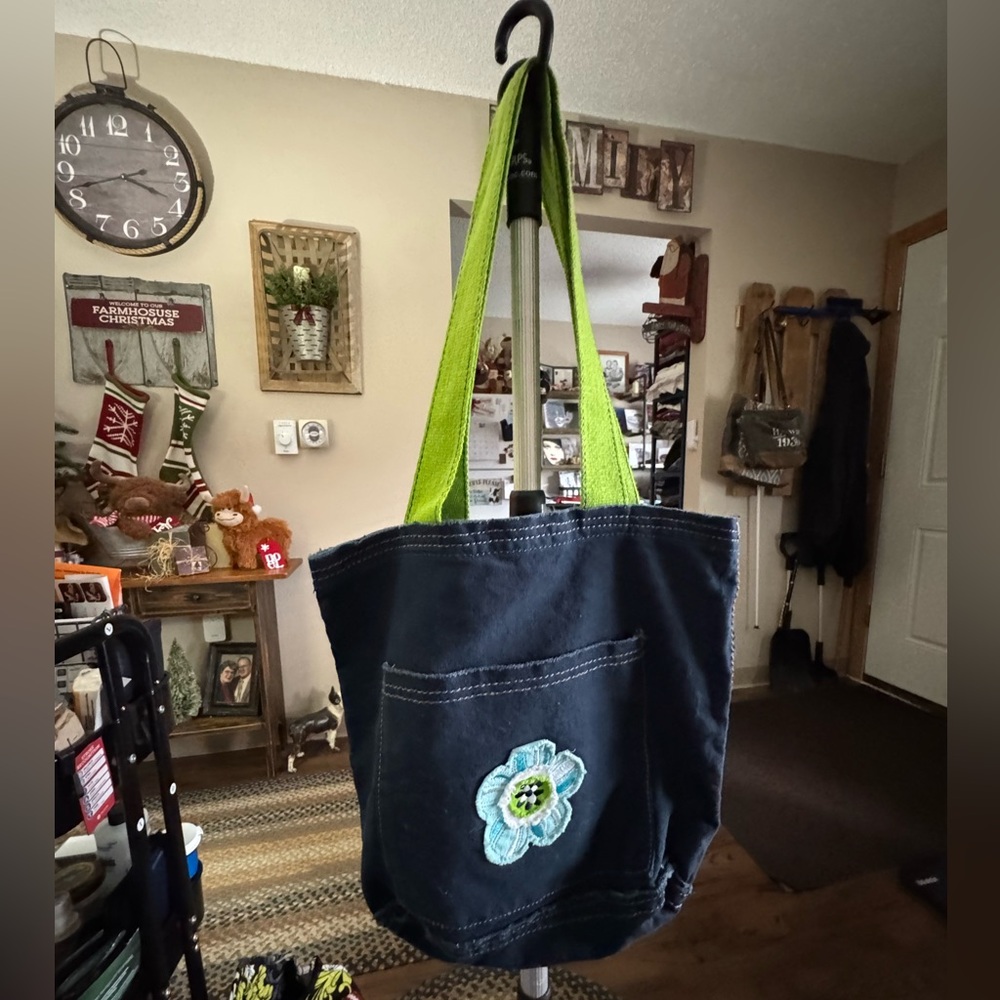 Thirty-One Navy Tote with Blue Floral Accent